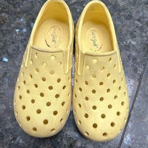 Cat Jack yellow slip on water shoes